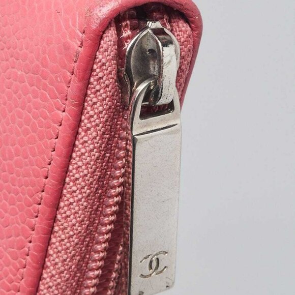 Chanel Pink Caviar Leather CC Timeless Zippy Wallet - Picture 4 of 10